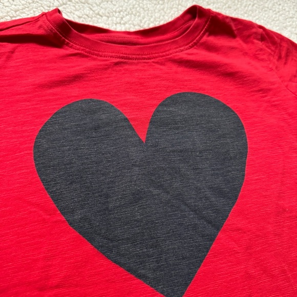 Primary Heart Print Shirt - Picture 3 of 5